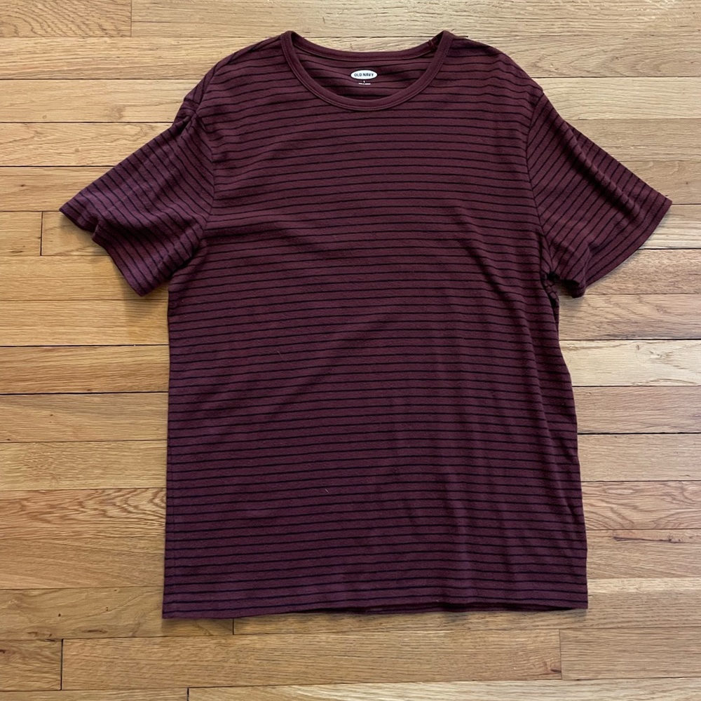 Old Navy Red Short Sleeve Tee